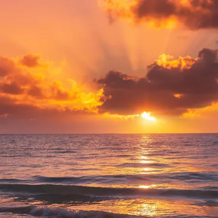 Sunset A23 Przy Plazy 波别罗沃